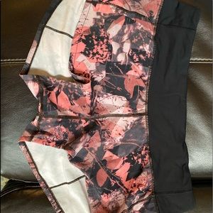 Size 4  Lululemon Speed Up Shorts